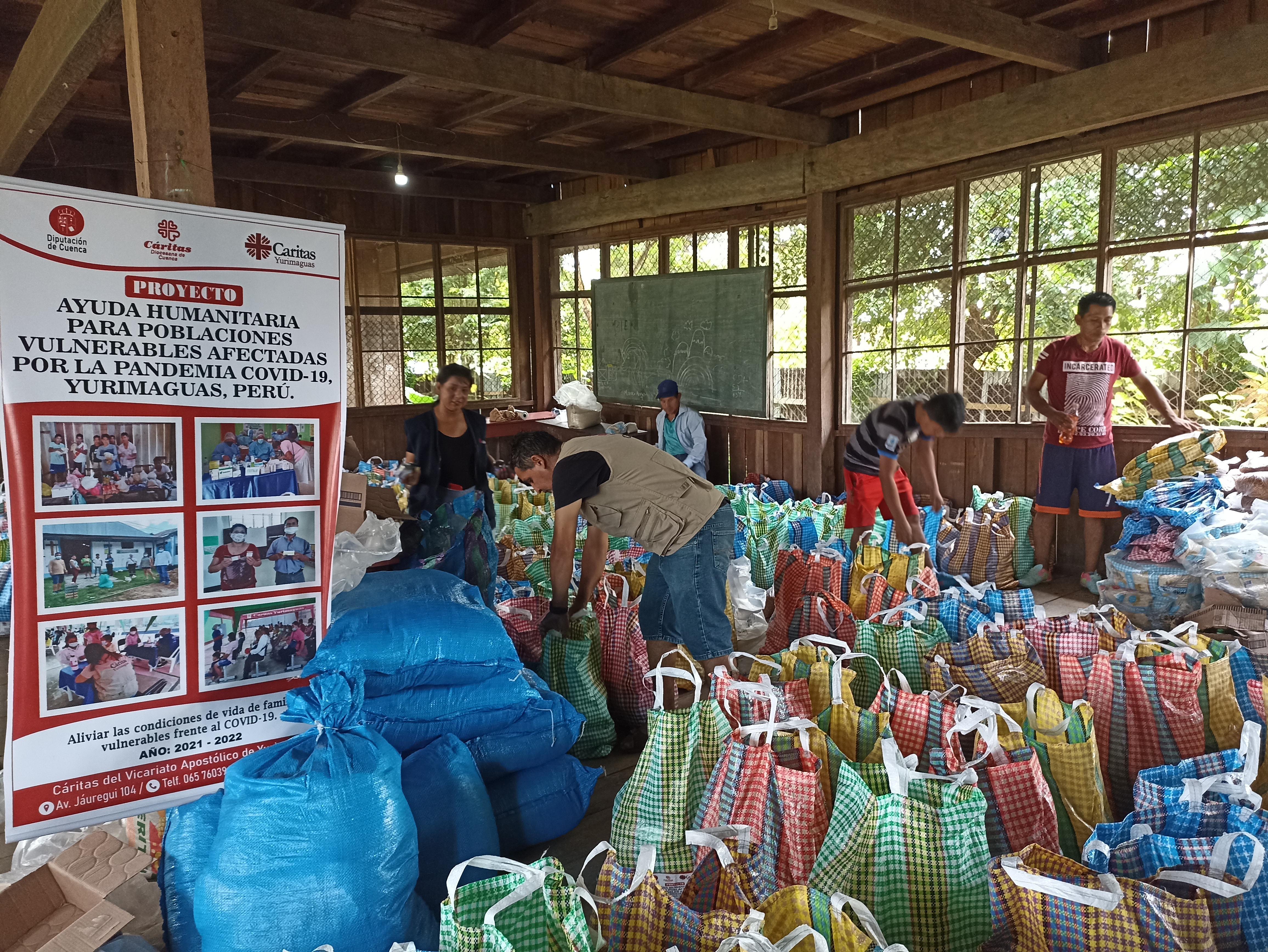 2022.04.19. Preparaci n kits alimentaci n apoyo de voluntarios